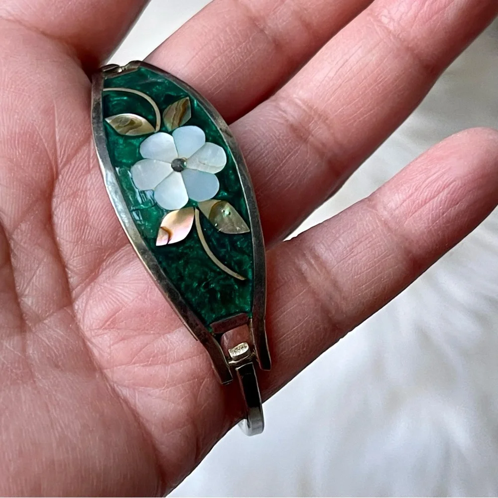 Vintage | Green Enamel Base with Inlay Abalone & Mother of Pearl Kids Size 16cm